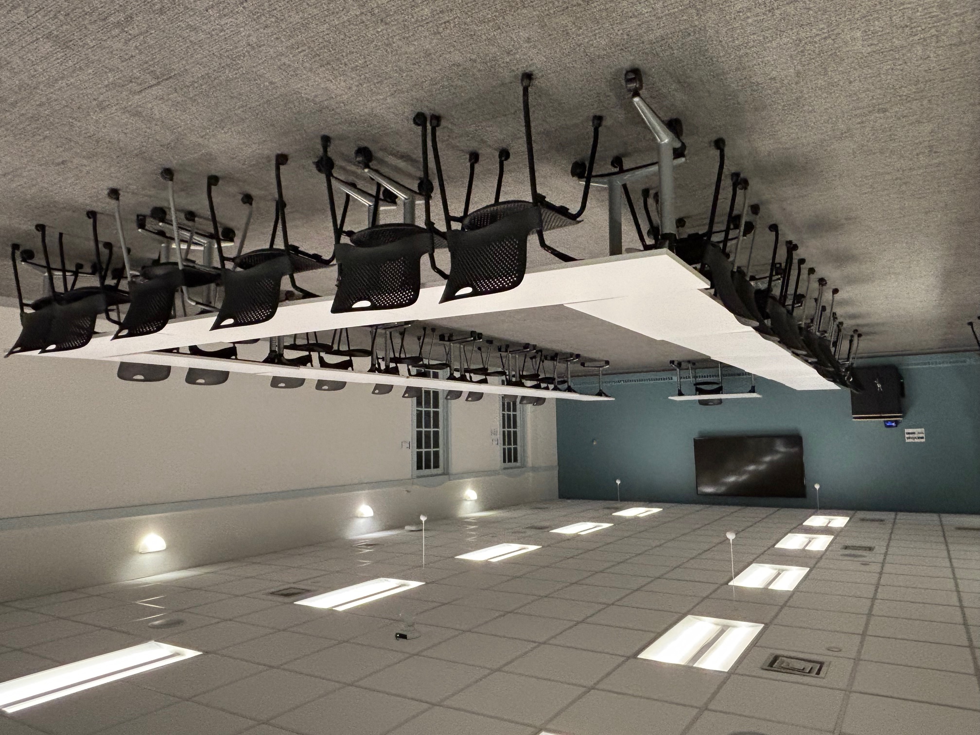 Room with tables and chairs